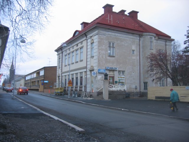 Kenitex-muovimaali hiottiin pois joulukuussa 2006.