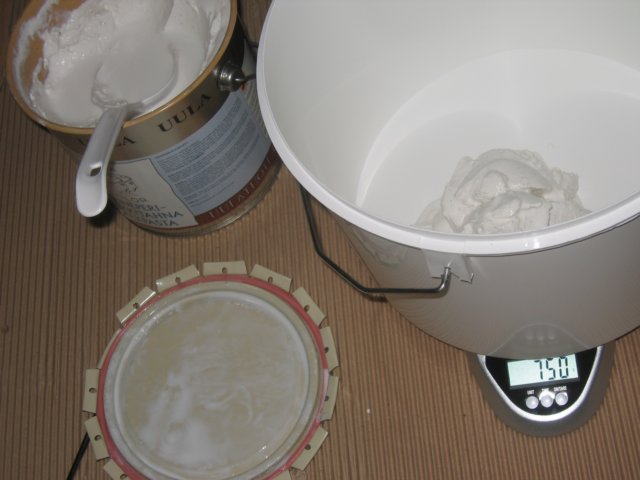 Otetaan 750 g kalkkitahnaa