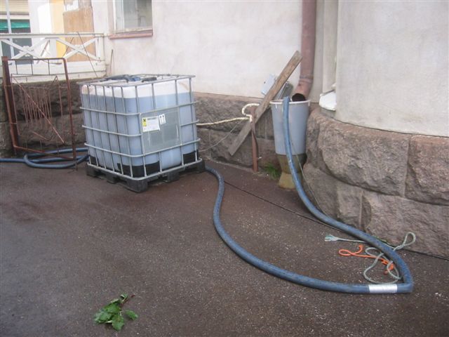 j&auml;teveden ker&auml;ys