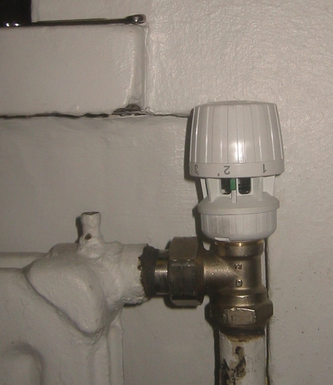 termostaatii vaihdettu