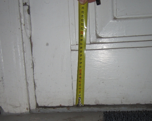 alakappale on liki 18,5 cm korkea